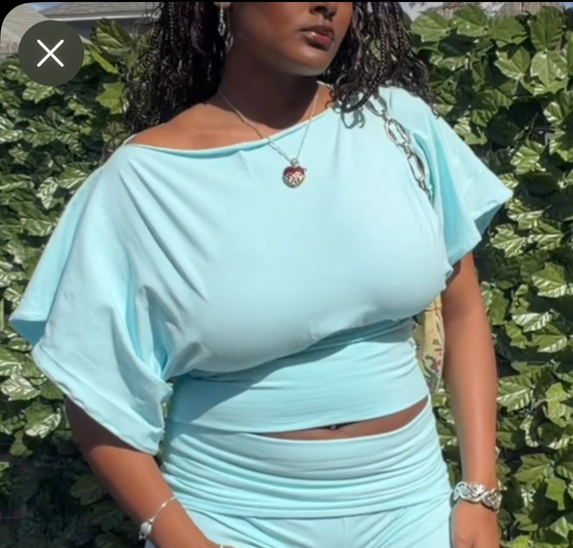 Short Sleeve Batwing Top