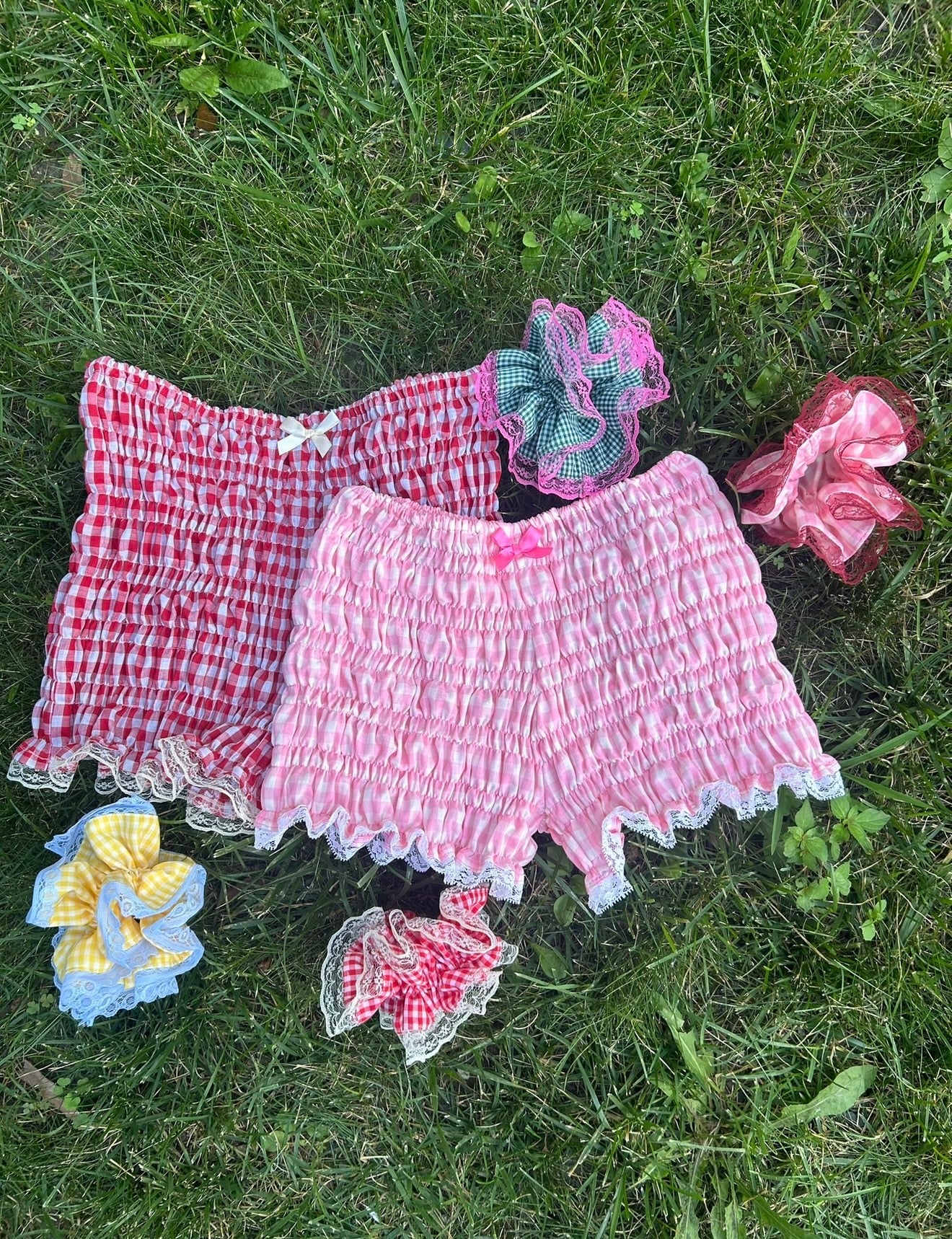 Gingham Bloomer Shorts with Lace & Matching Scrunchie